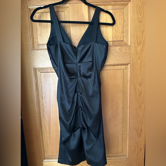 Onyx Black Ruched Sheath Dress Halter Cocktail - Picture 3 of 4